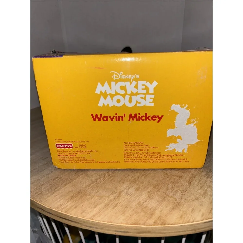 Vintage Y2K Disney Mickey Mouse Wavin' Mickey Plush Fisher-Price 2000 NEW - Picture 9 of 11